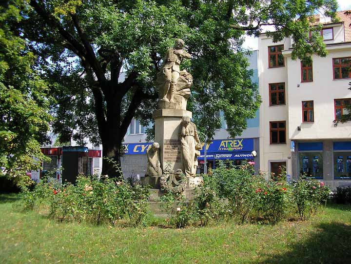 Památník na Rokycanově ulici
