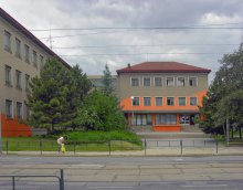 Jedenáctiletá střední škola, Brno-Žabovřesky, Tábor 35