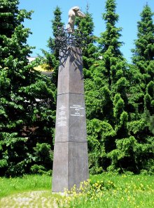 pomník: protikomunistický odboj 