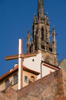 kříž: Kříž - symbol návštěvy papeže Benedikta XVI. v Brně