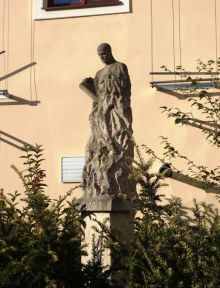 sochařská realizace: socha sv. Vavřince