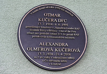 pamětní deska: pamětní deska Otmara a Alexandry Kučerových