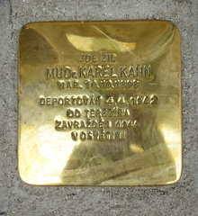 jiná realizace: uctění památky oběti okupace - K. Kahn