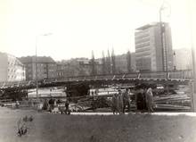 Veletržní, most tramvajové dráhy