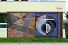 dekorační stěna: Mozaiky pro fasádu základní školy