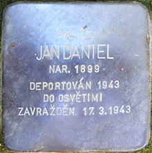 Stolperstein: uctění památky oběti okupace - J. Daniel