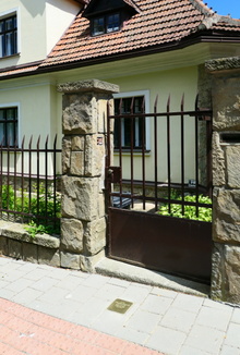 img33104.jpg