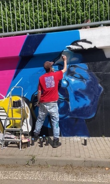 graffiti: Pocta herci Jiřímu Pechovi