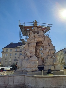 img33170.jpg