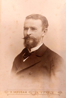 img33290.jpg