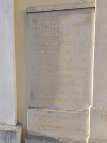 img33585.jpg
