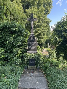 img33614.jpg