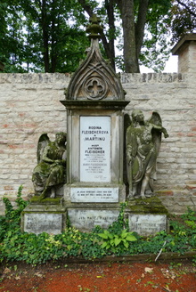 img33785.jpg