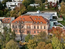 Hlinky 122/48, Palác E. Kafky