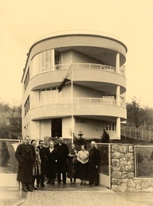 Hroznová 18/85, Tesařova vila