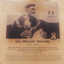 pamětní deska: Jan 