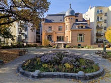 Drobného 22/297, Vila Löw-Beer