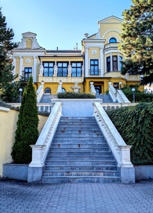 img37220.jpg
