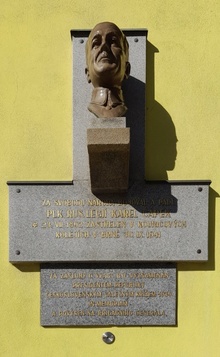 img37510.jpg