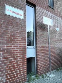 img37584.jpg