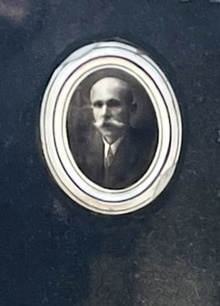 img37872.jpg