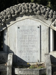 img37970.jpg