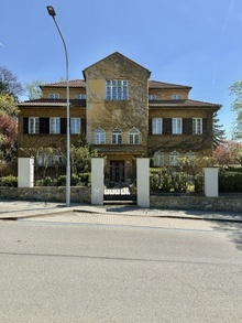 img38050.jpg